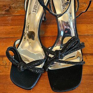 NEW Badgley Mischka Women's Effie Strappy Bow Heels, Black, Size 10